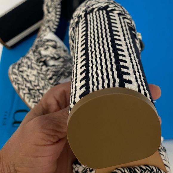 NWB Antolina Women’s Dita Woven Platform Sandals Size 38 EU. - Picture 10 of 13